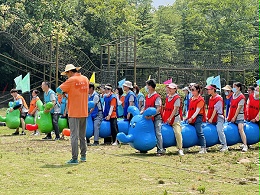 Team Photo (4)